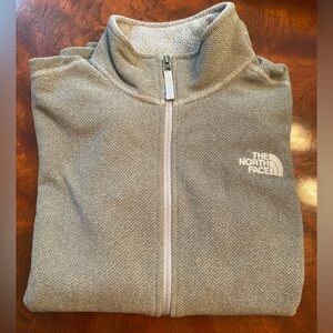 North Face gray zip fleece EUC size Medium